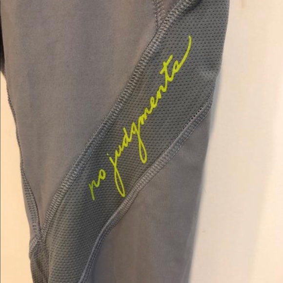 *NWT* CRUNCH  ‘No Judgements’ leggings Size Small - Picture 5 of 12
